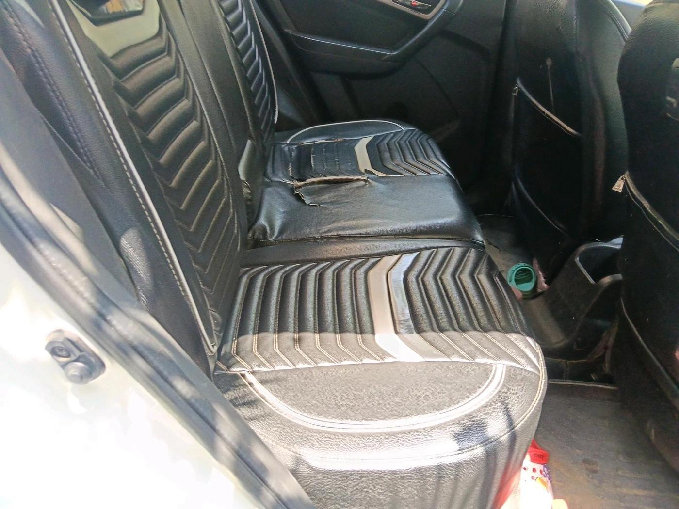 2017 Maruti Vitara Brezza ZDI, Diesel, Manual, 1,50,727 km, interior