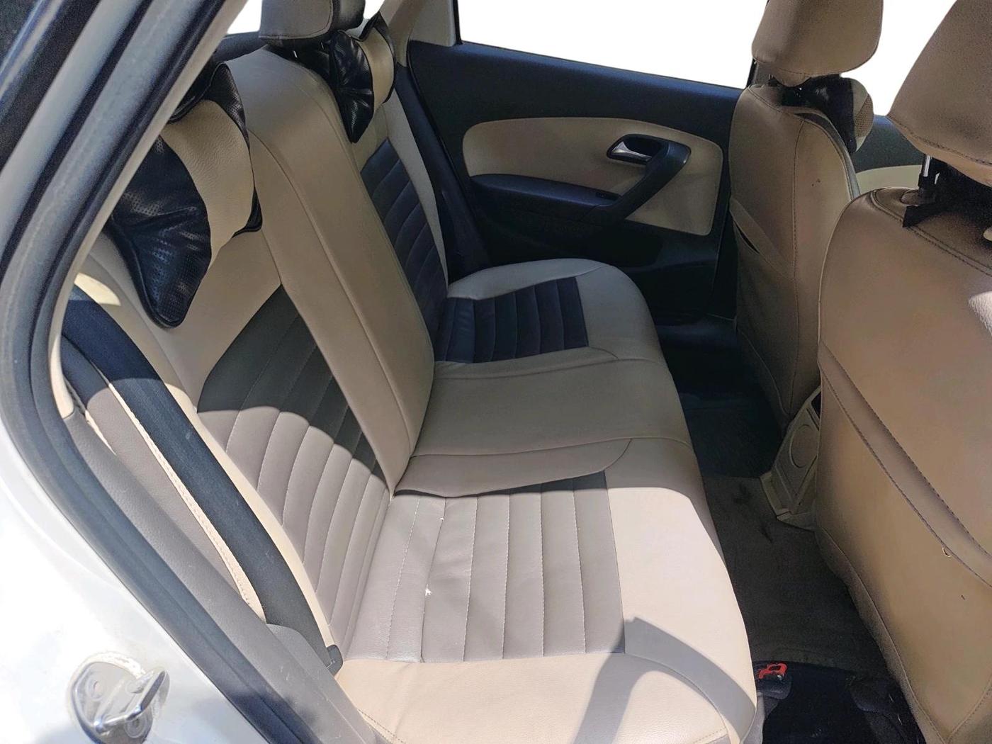 2011 Volkswagen Vento TRENDLINE DIESEL 1.6, Diesel, Manual, 73,669 km, interior