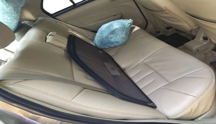2015 Maruti Swift Dzire ZDI, Diesel, Manual, 2,46,548 km, interior