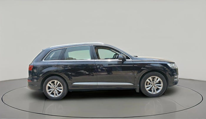 2019 Audi Q7 45 TDI QUATTRO PREMIUM PLUS, Diesel, Automatic, 1,43,566 km, exterior