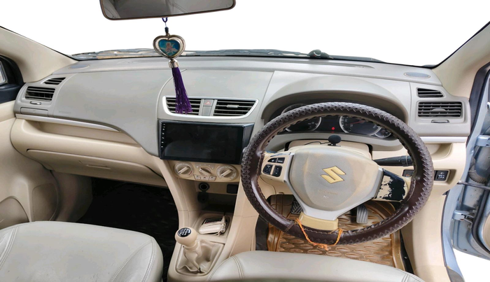 2012 Maruti Ertiga ZDI, Diesel, Manual, 1,85,113 km, interior