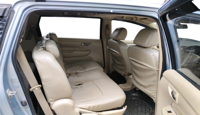 2012 Maruti Ertiga ZDI, Diesel, Manual, 1,85,113 km, interior