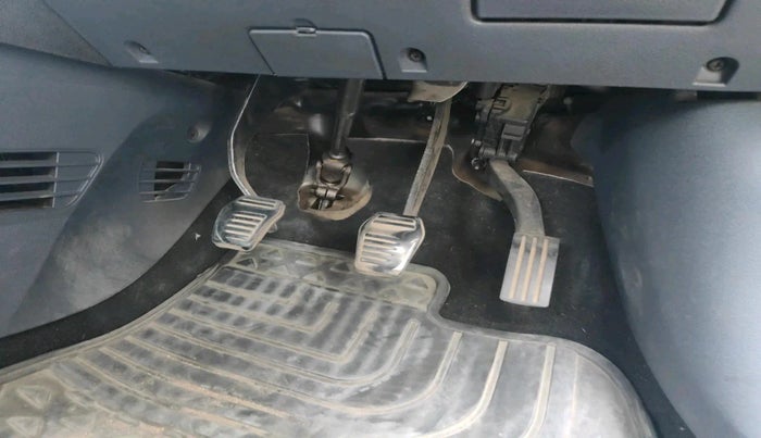 2013 Ford Classic CLXI 1.4 DIESEL, Diesel, Manual, 1,13,801 km, interior