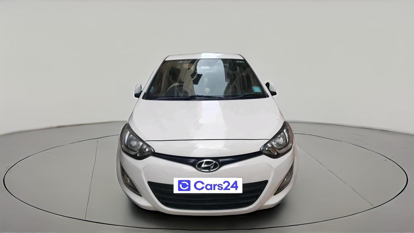 2014 Hyundai i20 SPORTZ 1.2, Petrol, Manual, 1,23,179 km, exterior
