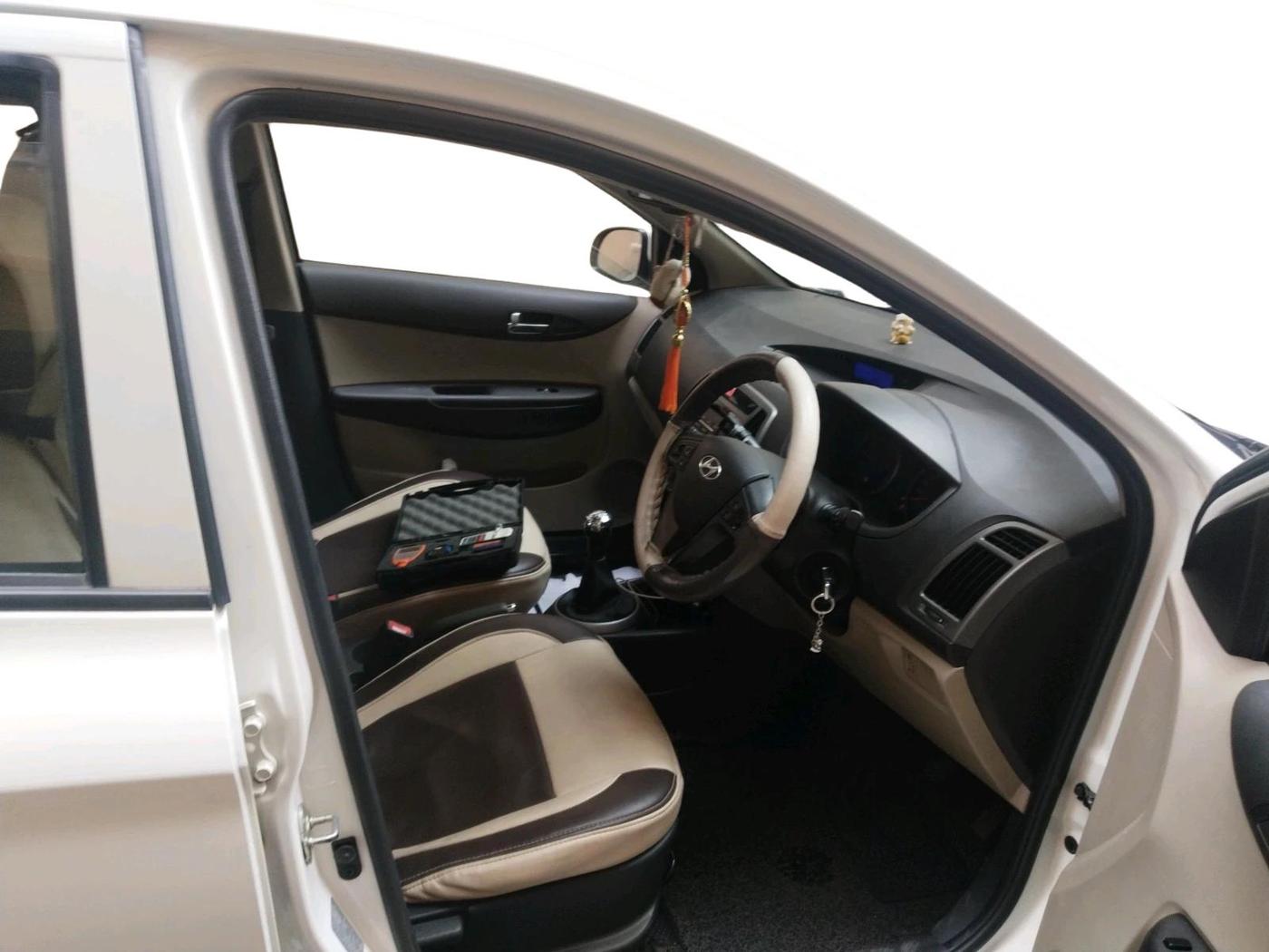 2014 Hyundai i20 SPORTZ 1.2, Petrol, Manual, 1,23,179 km, interior