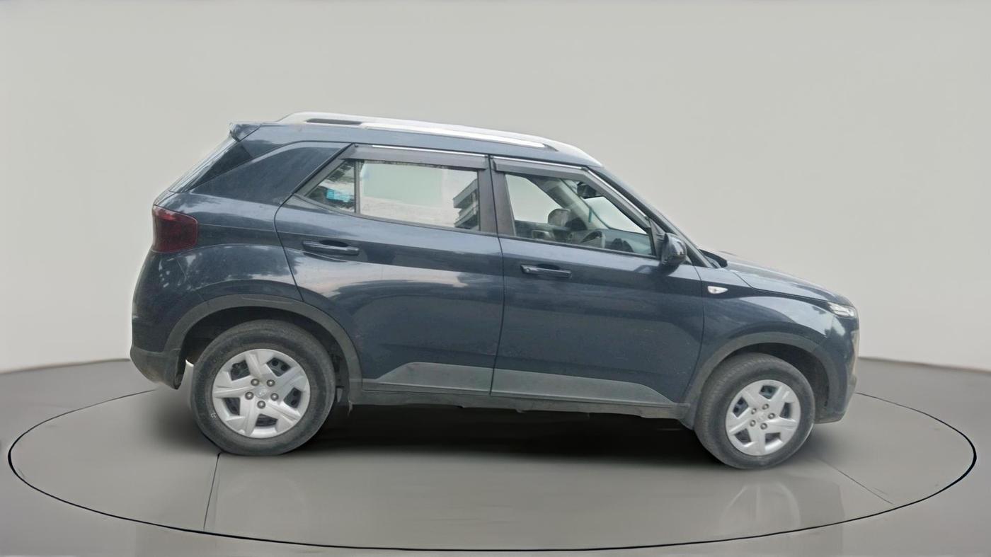 2021 Hyundai VENUE S 1.2, Petrol, Manual, 48,014 km, exterior
