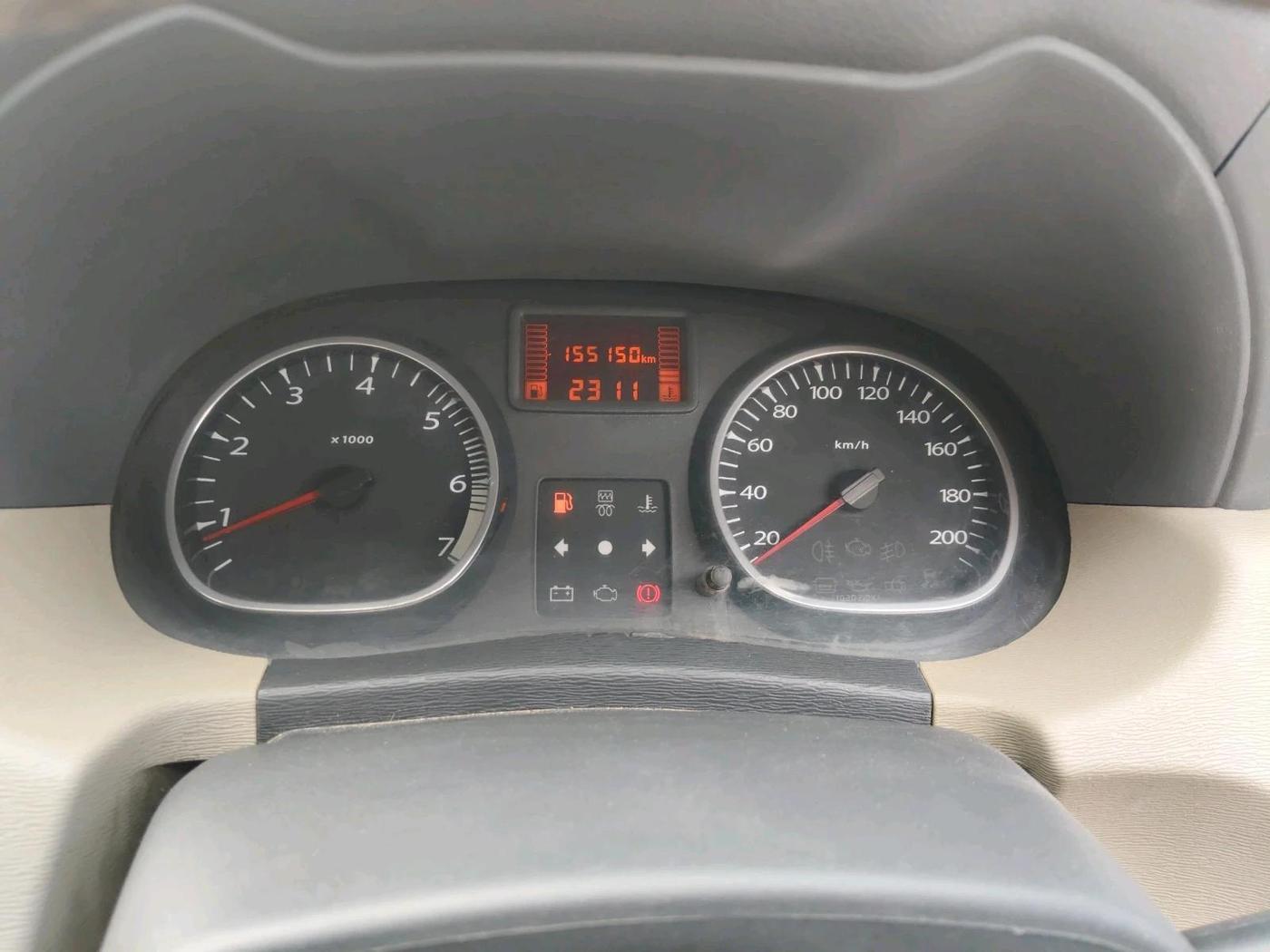 2013 Renault Duster 85 PS RXL DIESEL, Diesel, Manual, 1,55,150 km, interior