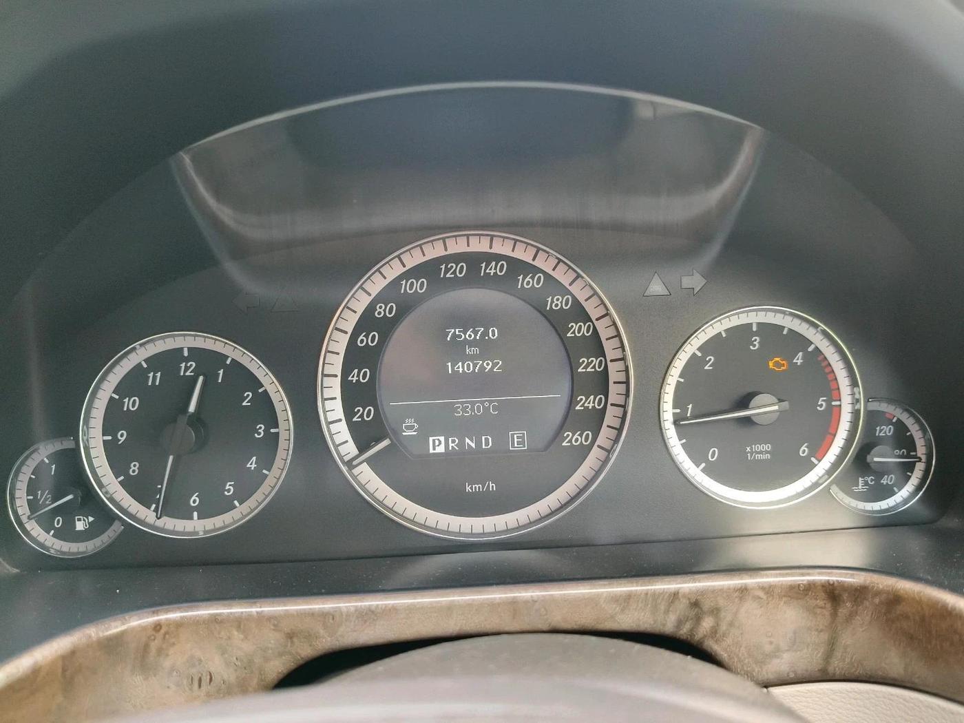 2011 Mercedes Benz E Class E 250 CDI ELEGANCE, Diesel, Automatic, 1,40,792 km, interior