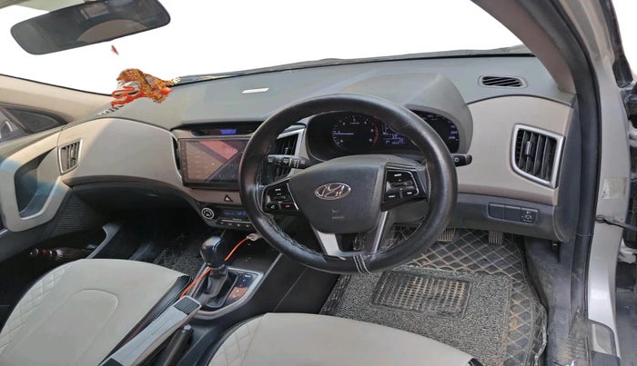 2016 Hyundai Creta SX PLUS AT 1.6 DIESEL, Diesel, Automatic, 1,05,377 km, interior