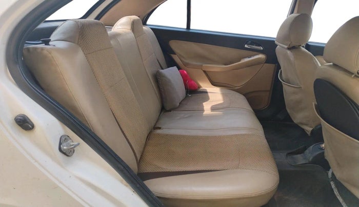 2014 Tata Indica Vista VX TECH QUADRAJET, Diesel, Manual, 1,52,572 km, interior