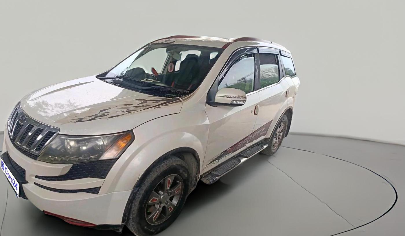 2014 Mahindra XUV500 W8, Diesel, Manual, 1,62,707 km, exterior