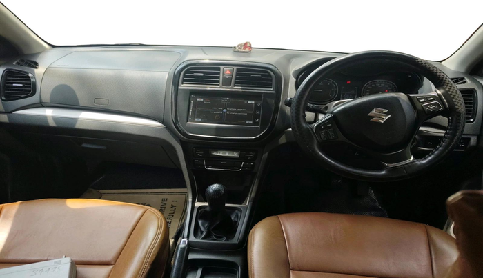 2017 Maruti Vitara Brezza ZDI PLUS, Diesel, Manual, 1,23,127 km, interior