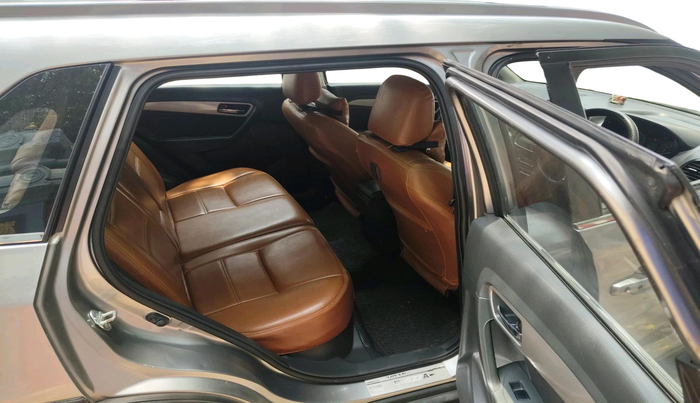 2017 Maruti Vitara Brezza ZDI PLUS, Diesel, Manual, 1,23,127 km, interior