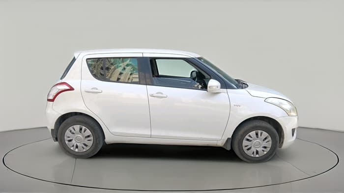 2013 Maruti Swift VXI, Petrol, Manual, 2,31,602 km, exterior