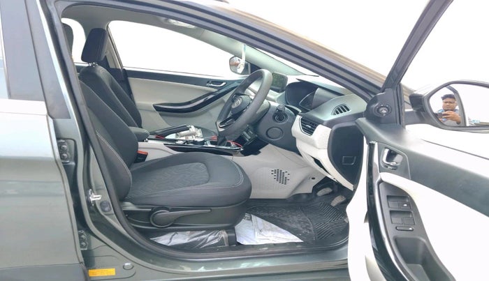 2021 Tata NEXON XZ PLUS PETROL, Petrol, Manual, 29,465 km, interior