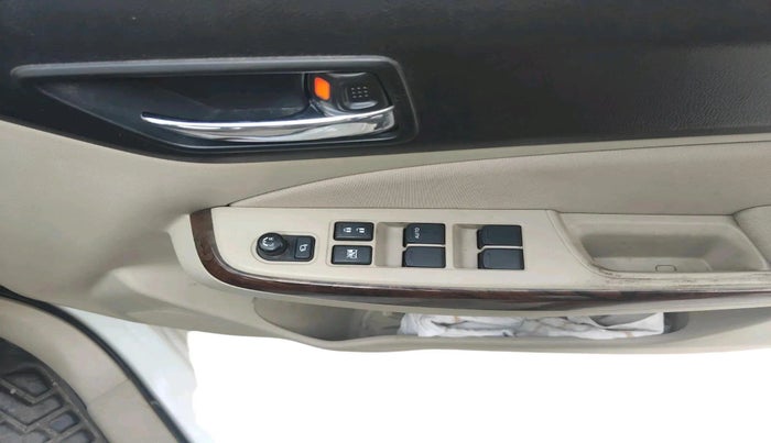 2018 Maruti Dzire ZXI AMT, Petrol, Automatic, 37,171 km, interior