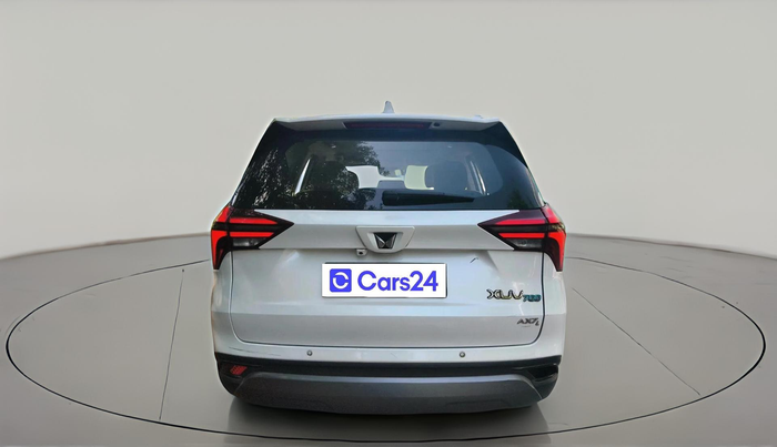 2022 Mahindra XUV700 AX 7 LUXURY D AT 7 STR, Diesel, Automatic, 75,795 km, exterior