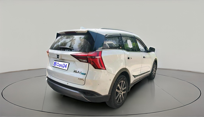 2022 Mahindra XUV700 AX 7 LUXURY D AT 7 STR, Diesel, Automatic, 75,795 km, exterior