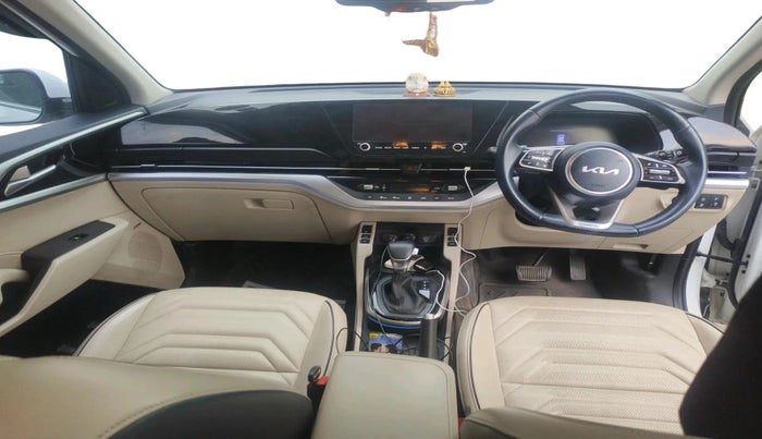 2023 KIA CARENS LUXURY PLUS 1.5 DIESEL AT 7 STR, Diesel, Automatic, 50,515 km, interior