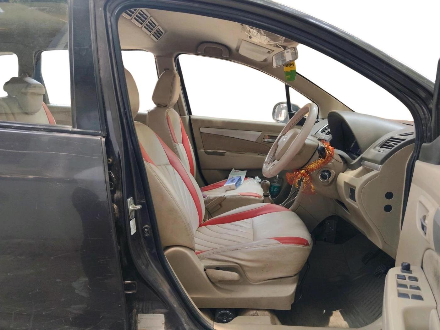 2013 Maruti Ertiga VDI, Diesel, Manual, 1,16,942 km, interior