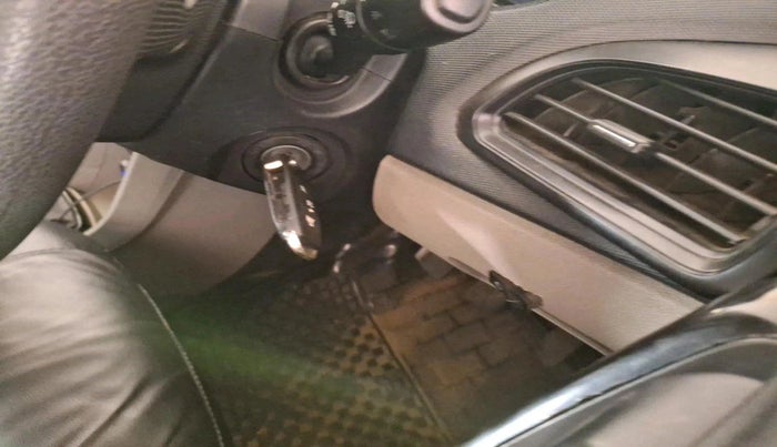 2017 Tata Tiago XM PETROL, Petrol, Manual, 94,504 km, interior