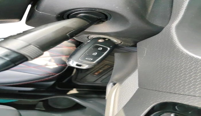 2017 Maruti Vitara Brezza ZDI, Diesel, Manual, 93,033 km, interior