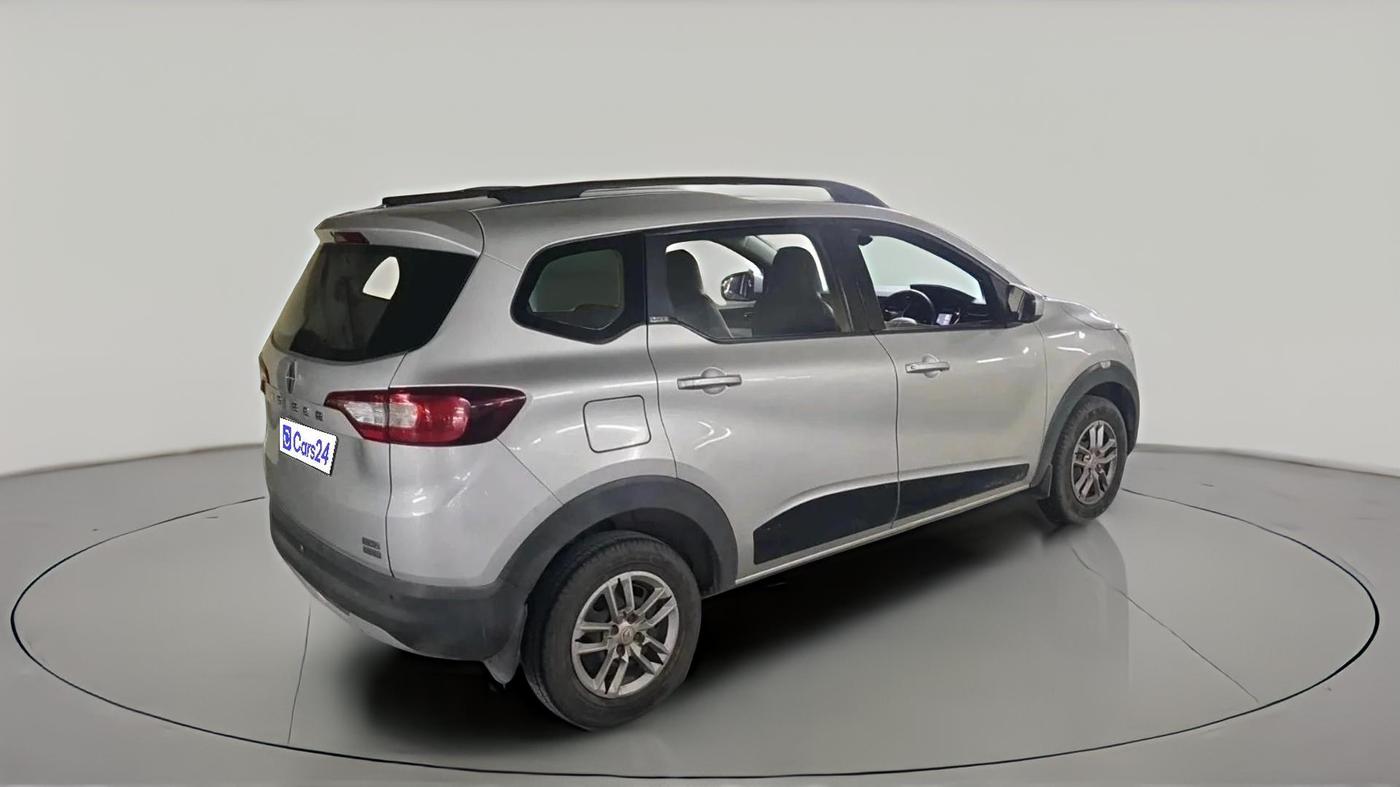 2020 Renault TRIBER RXT AMT, Petrol, Automatic, 71,002 km, exterior