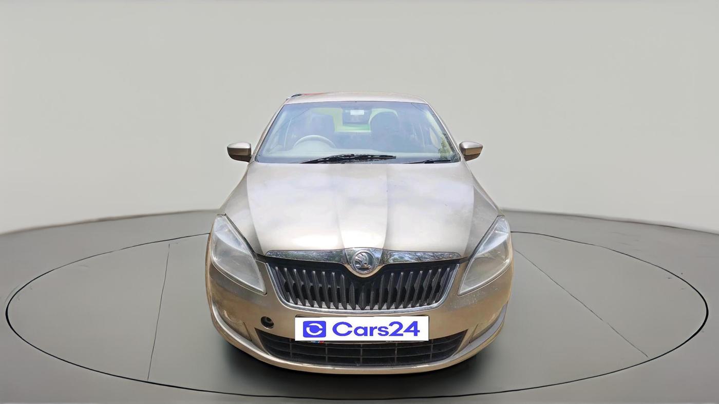 2012 Skoda Rapid ELEGANCE 1.6 TDI CR MT, Diesel, Manual, 2,13,040 km, exterior