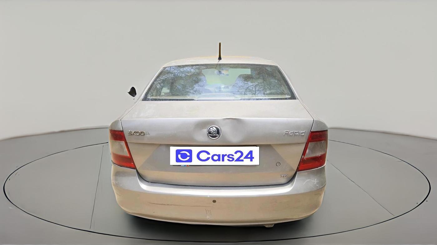 2012 Skoda Rapid ELEGANCE 1.6 TDI CR MT, Diesel, Manual, 2,13,040 km, exterior