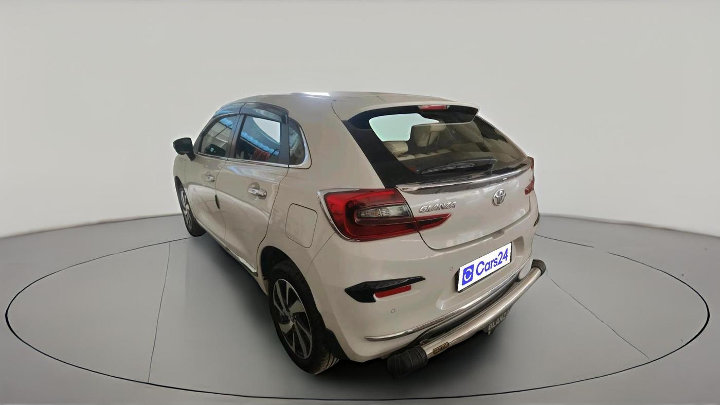 2024 Toyota Glanza V AMT, Petrol, Automatic, 5,495 km, exterior