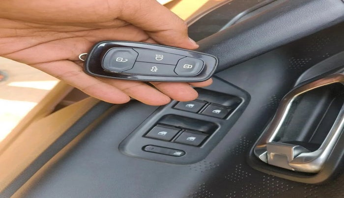 2023 Tata Harrier ADVENTURE PLUS A AT, Diesel, Automatic, 51,825 km, interior