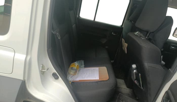 2025 Maruti JIMNY ALPHA ALL GRIP PRO MT, Petrol, Manual, 11,833 km, interior