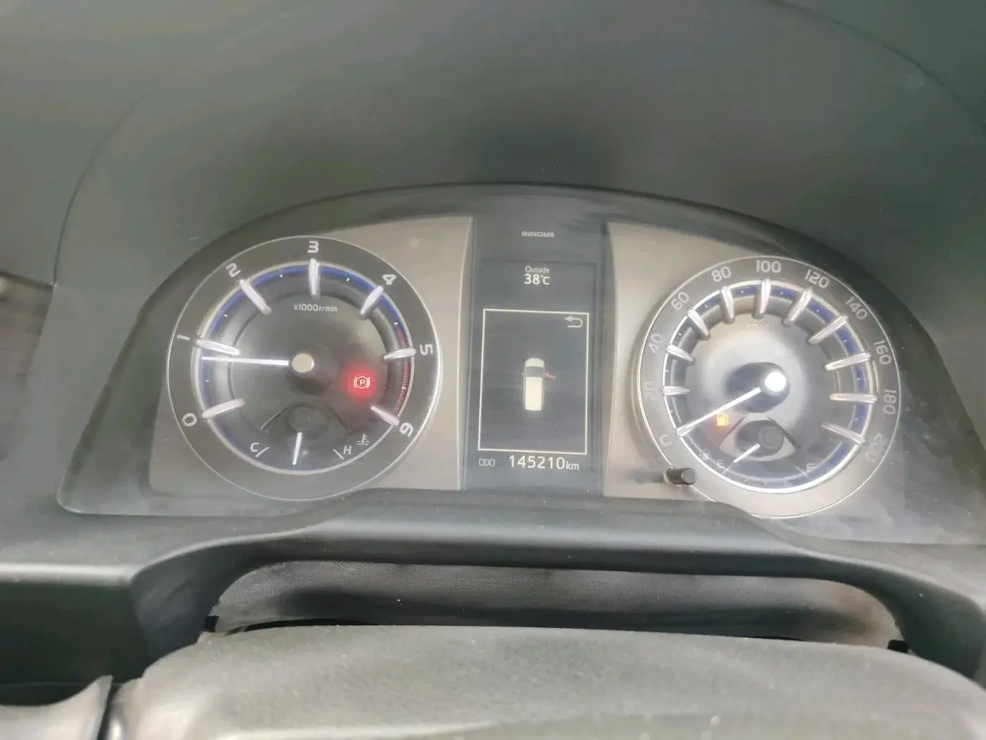 2018 Toyota Innova Crysta 2.4 ZX 7 STR, Diesel, Manual, 1,45,210 km, interior