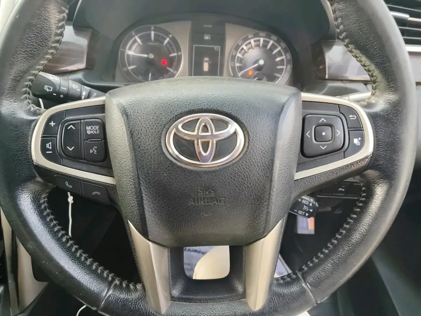 2018 Toyota Innova Crysta 2.4 ZX 7 STR, Diesel, Manual, 1,45,210 km, interior