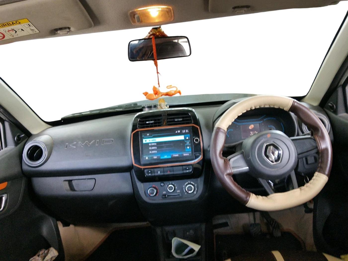 2020 Renault Kwid CLIMBER 1.0 AMT (O), Petrol, Automatic, 72,117 km, interior