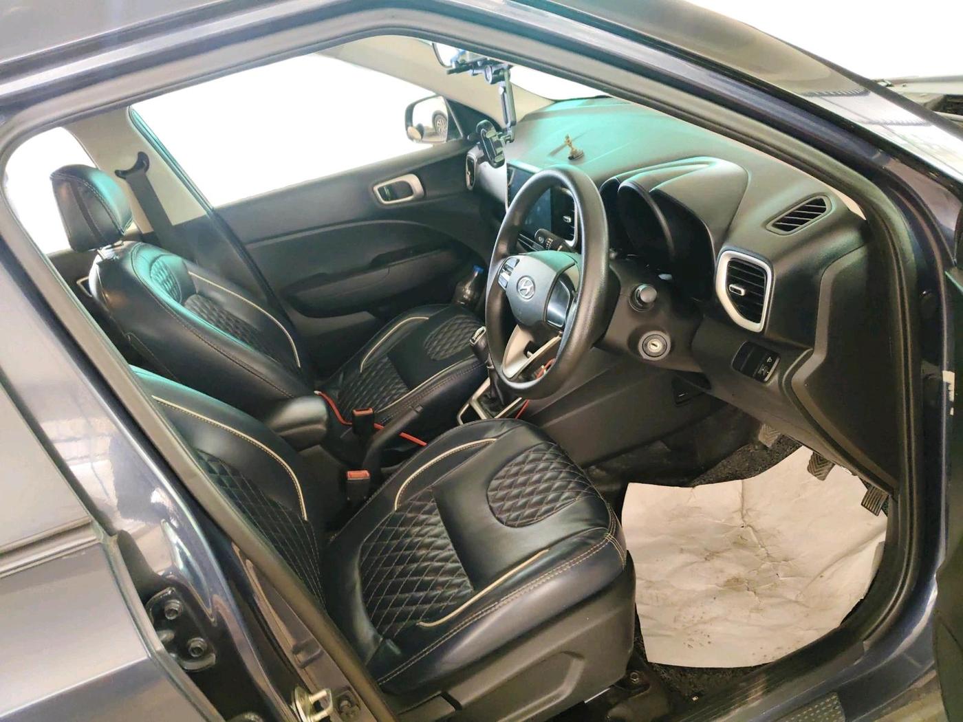 2020 Hyundai VENUE S 1.0 TURBO MT, Petrol, Manual, 87,479 km, interior