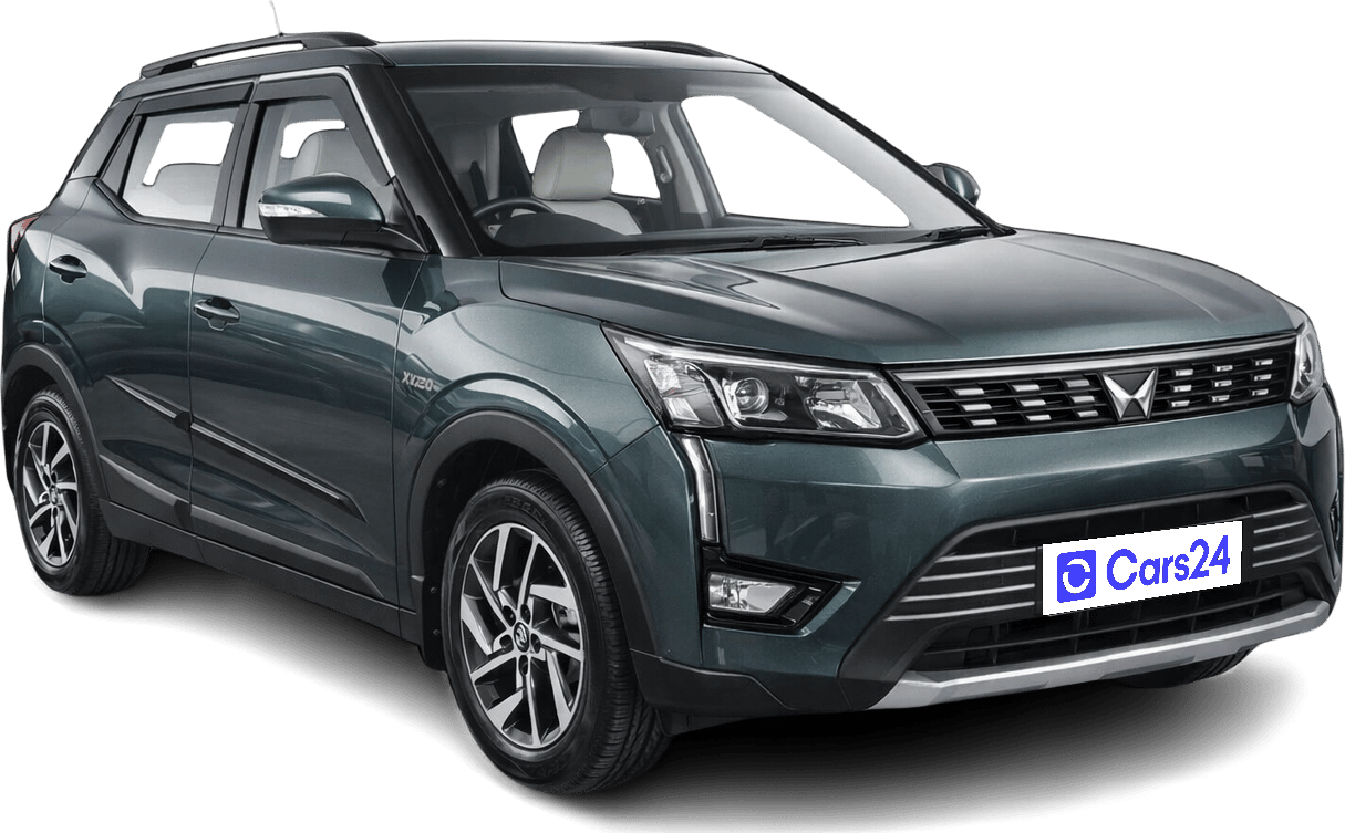 2023 Mahindra XUV300 - SUV - Petrol - Automatic - ₹10.50 lakh