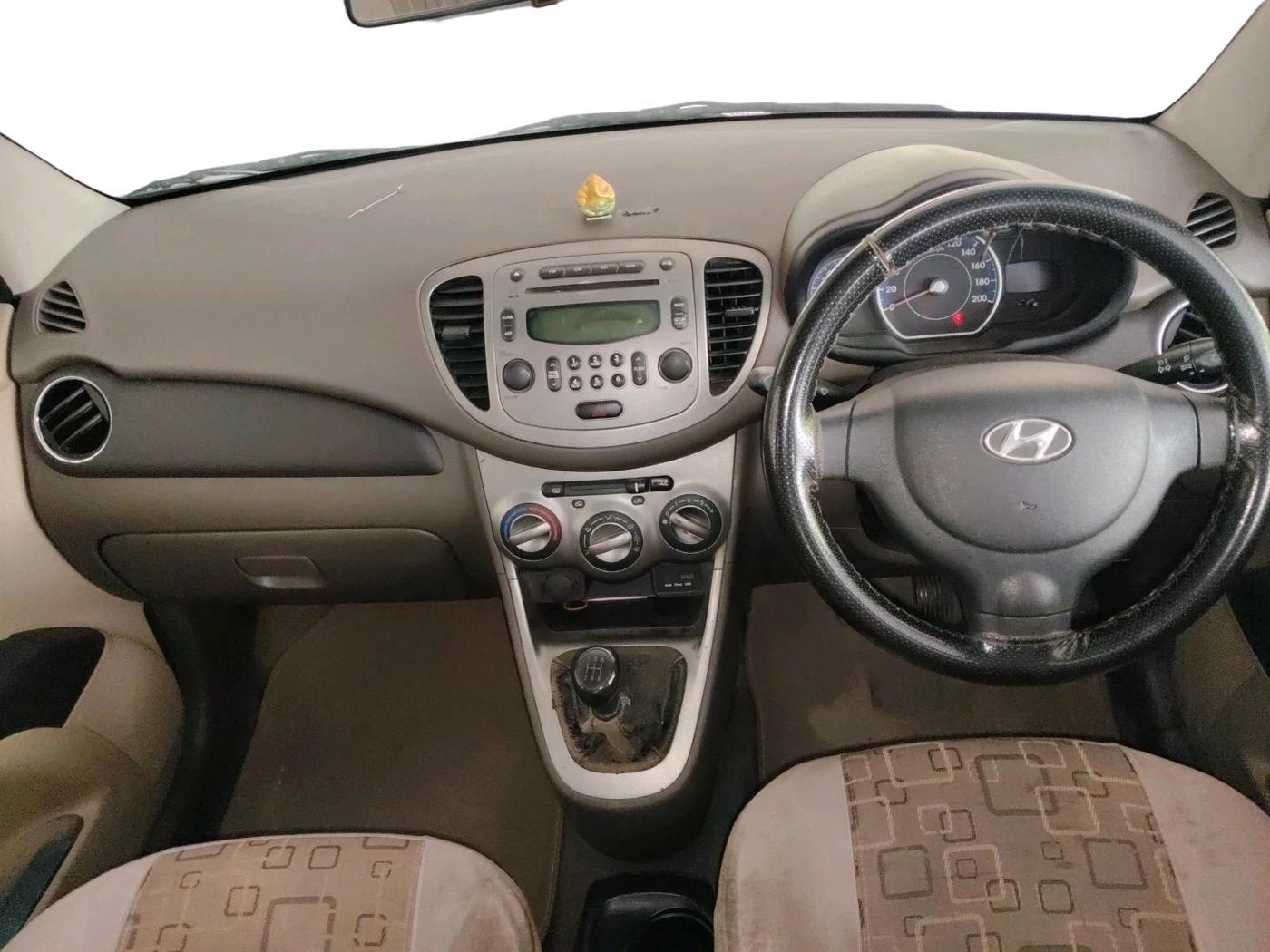 2012 Hyundai i10 SPORTZ 1.2, Petrol, Manual, 59,123 km, interior