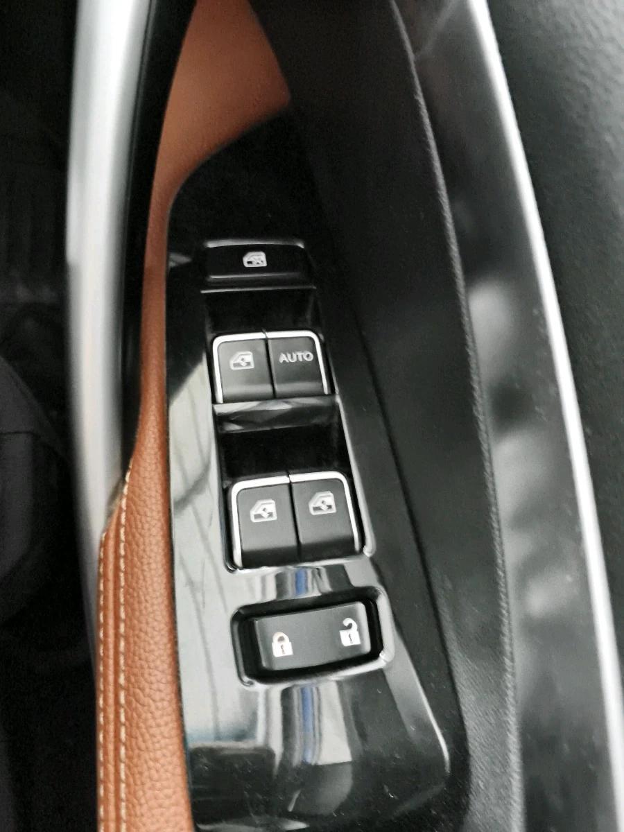 2020 MG HECTOR PLUS SHARP 2.0 DIESEL TURBO MT 6-STR, Diesel, Manual, 47,338 km, interior