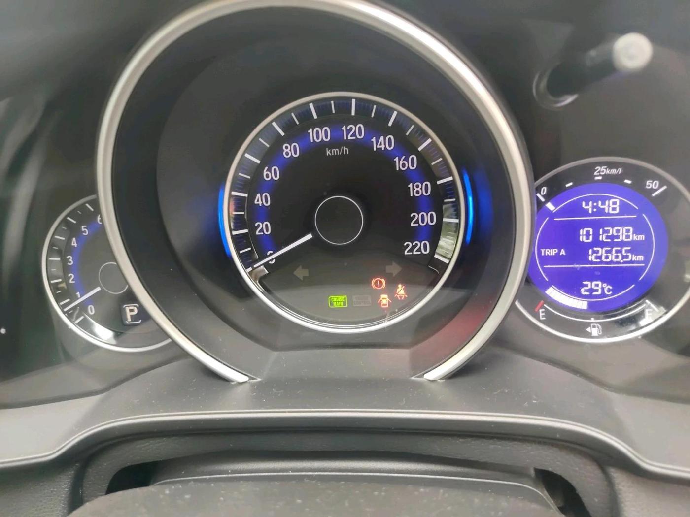 2019 Honda Jazz 1.2L I-VTEC VX CVT, Petrol, Automatic, 1,01,298 km, interior