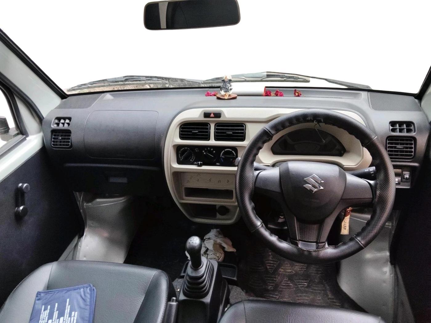2024 Maruti Eeco 5 STR AC (O), Petrol, Manual, 4,430 km, interior