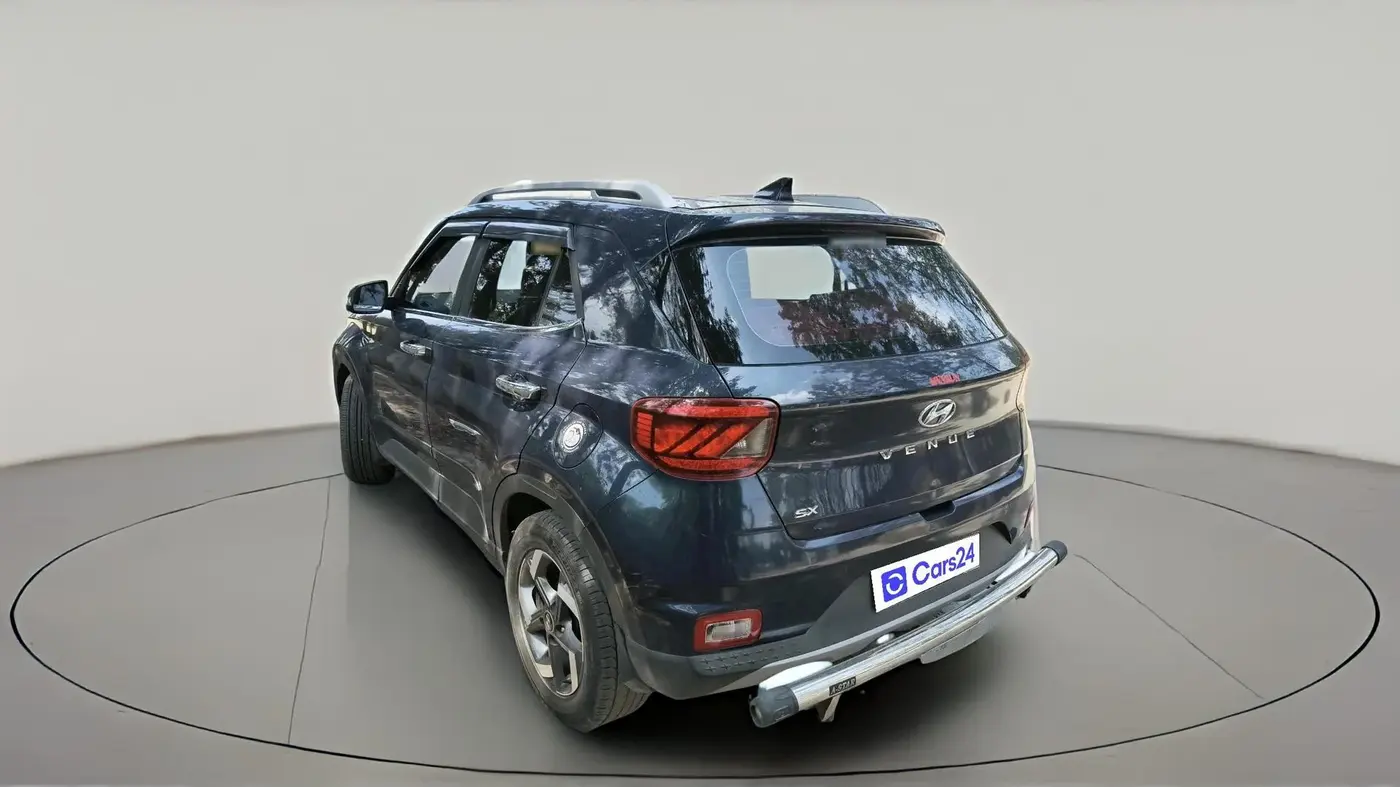 2020 Hyundai VENUE SX 1.5 CRDI, Diesel, Manual, 1,04,197 km, exterior