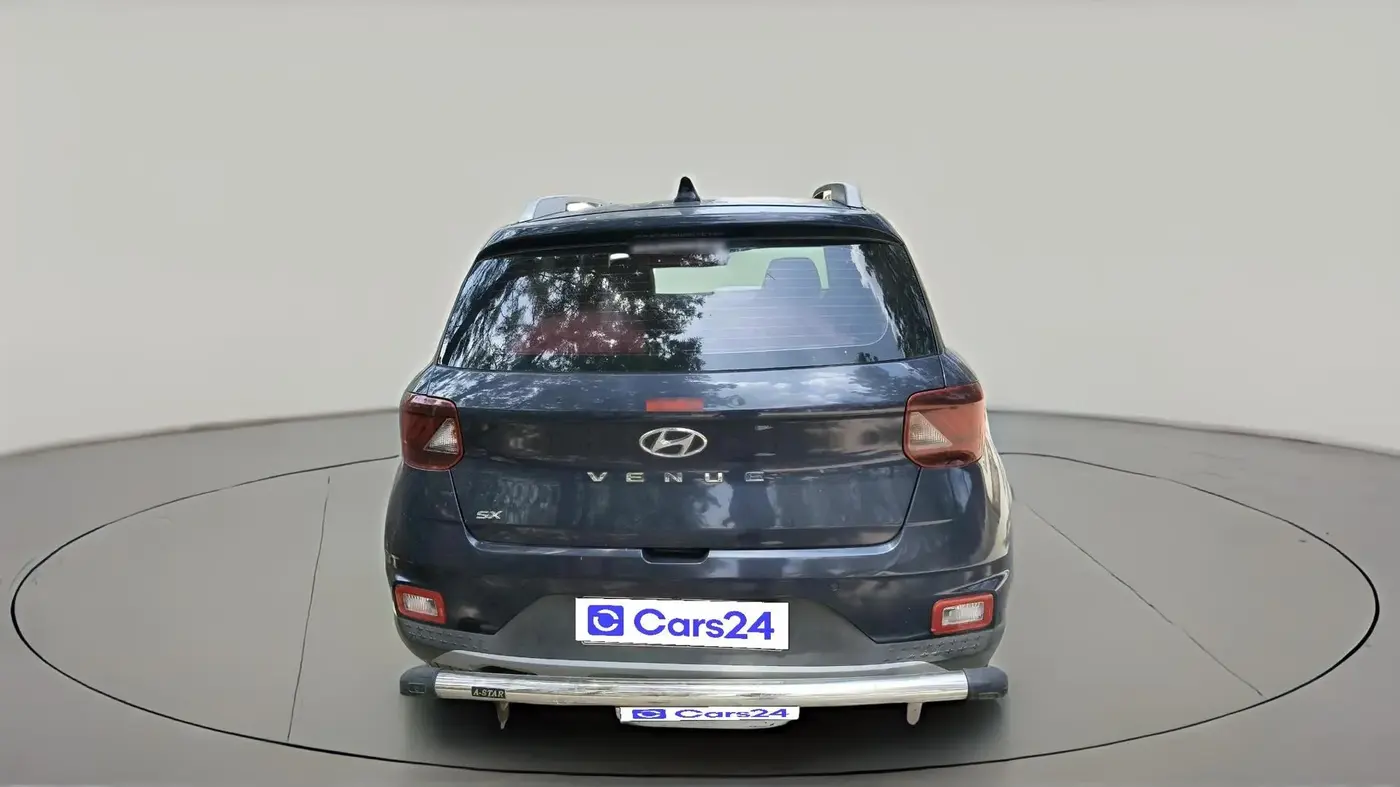 2020 Hyundai VENUE SX 1.5 CRDI, Diesel, Manual, 1,04,197 km, exterior
