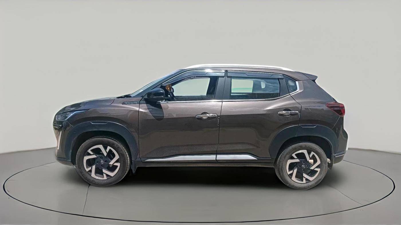 2023 Nissan MAGNITE XV TURBO CVT, Petrol, Automatic, 31,074 km, exterior