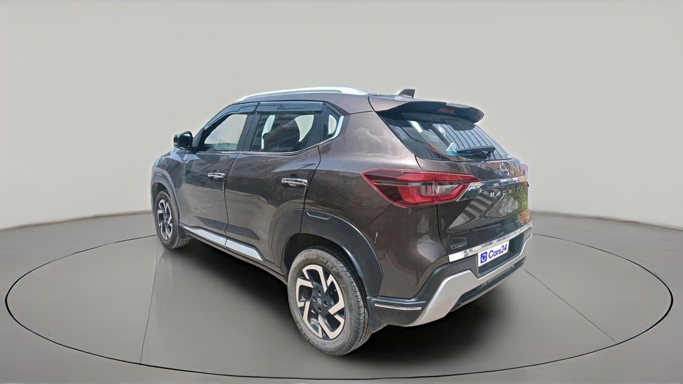 2023 Nissan MAGNITE XV TURBO CVT, Petrol, Automatic, 31,074 km, exterior
