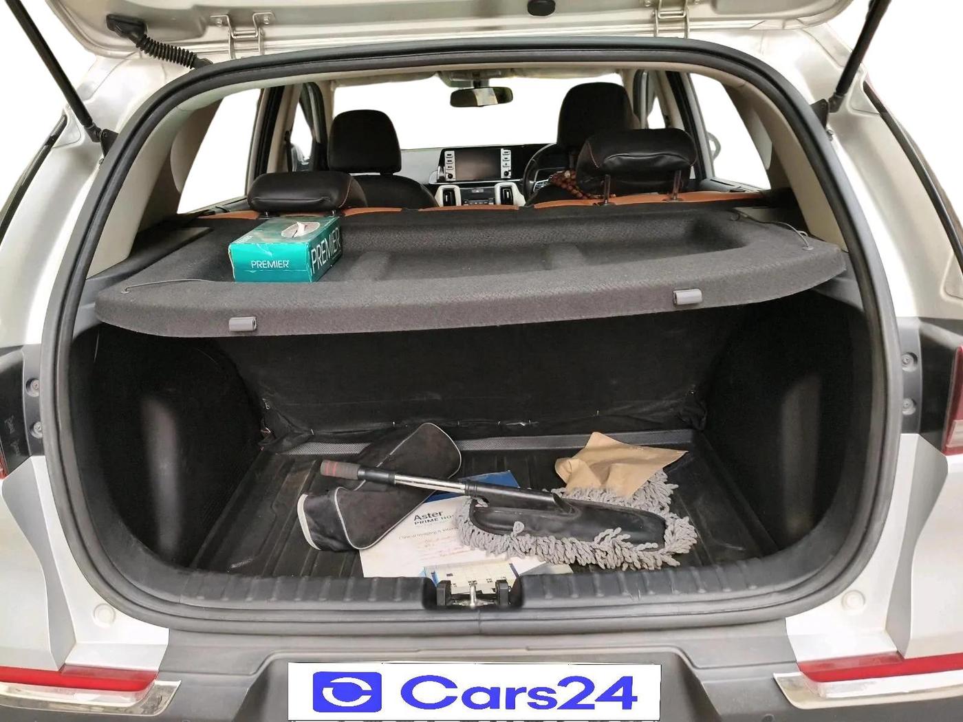 2022 KIA SONET HTX 1.5, Diesel, Manual, 88,437 km, exterior