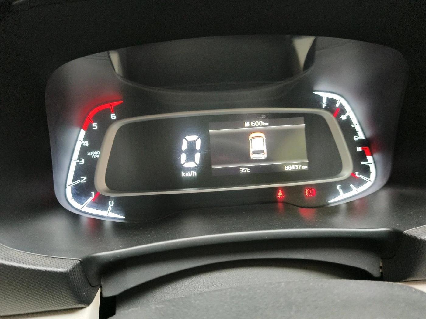 2022 KIA SONET HTX 1.5, Diesel, Manual, 88,437 km, interior