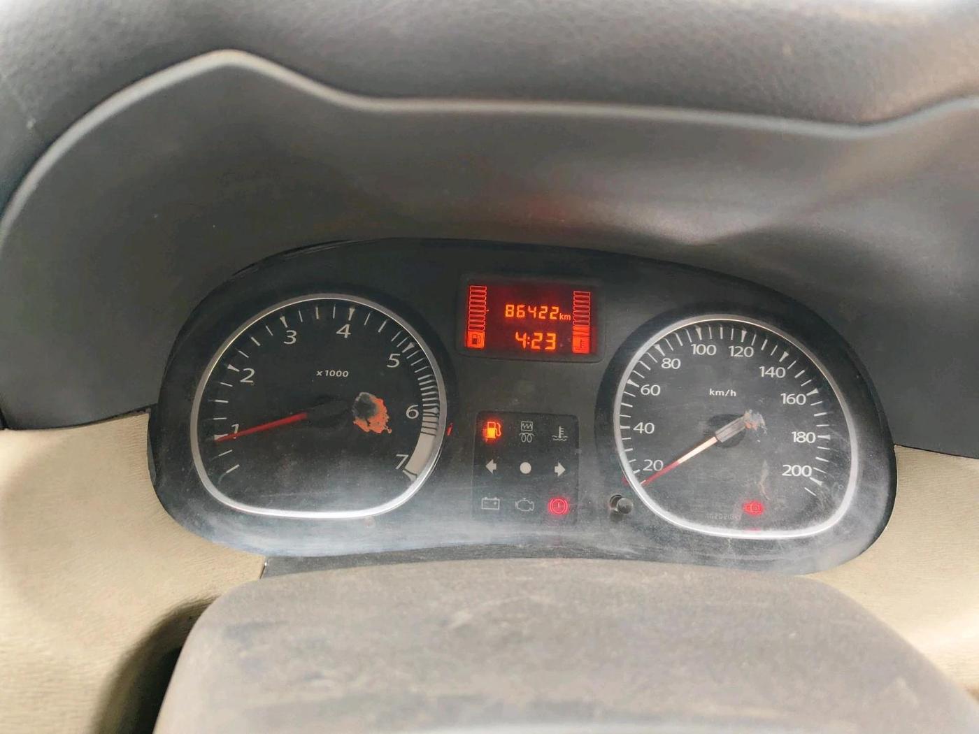 2013 Renault Duster 85 PS RXL DIESEL, Diesel, Manual, 86,422 km, interior