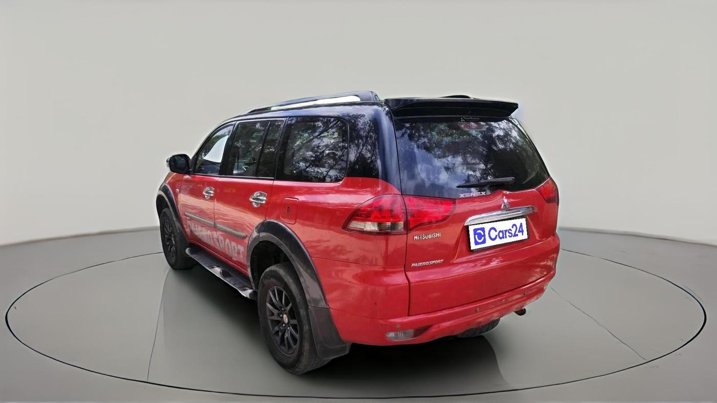 2018 Mitsubishi Pajero Sport 2.5 AT 4X2, Diesel, Automatic, 1,86,422 km, exterior