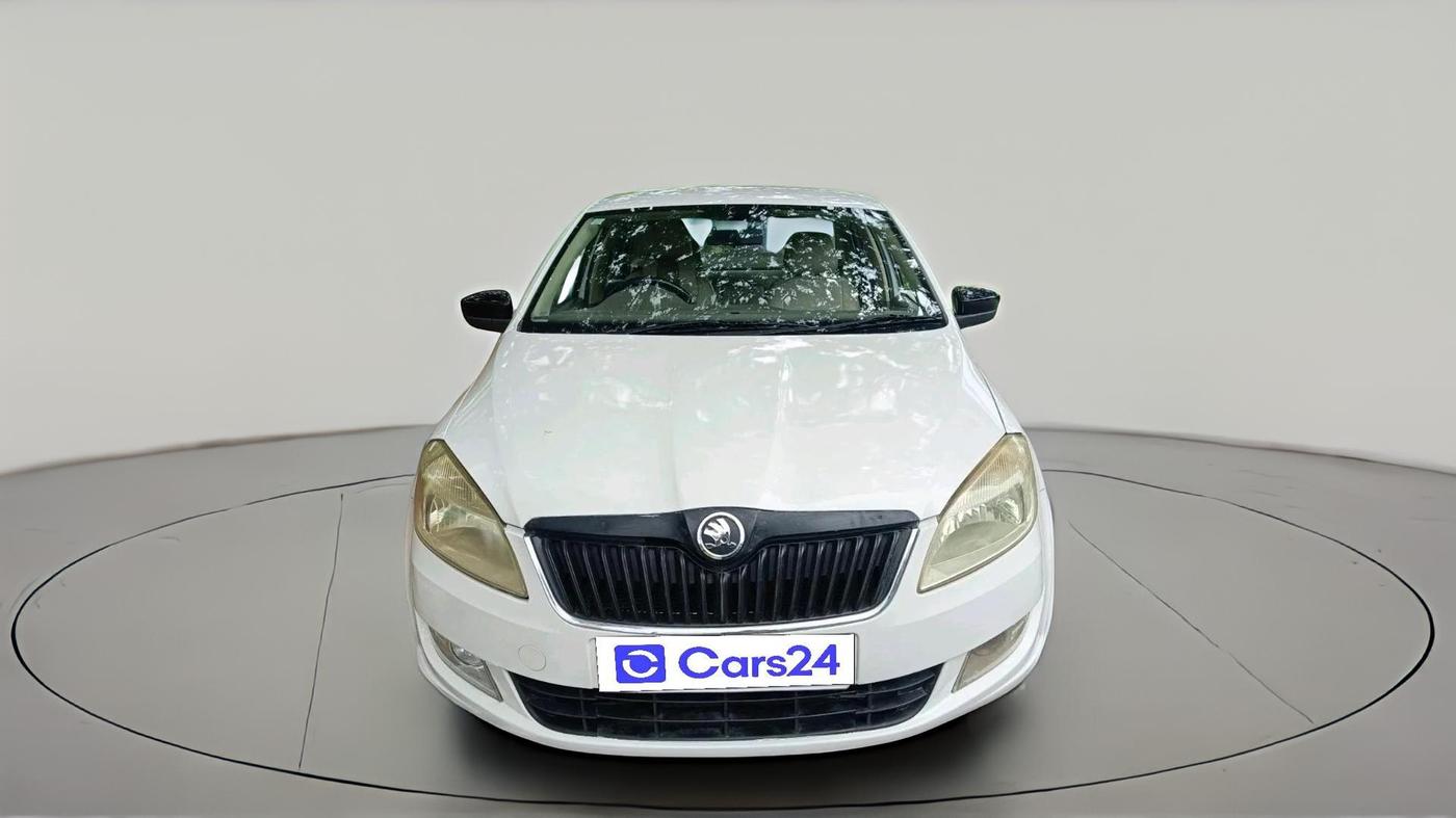 2014 Skoda Rapid 1.5 TDI CR ELEGANCE AT, Diesel, Automatic, 77,698 km, exterior